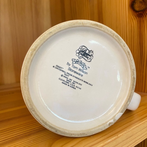 Vintage Ziggy “Hot Stuff” ceramic coffee mug 90s 80s - Picture 3 of 3